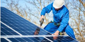 Installation Maintenance Panneaux Solaires Photovoltaïques à Campagnolles